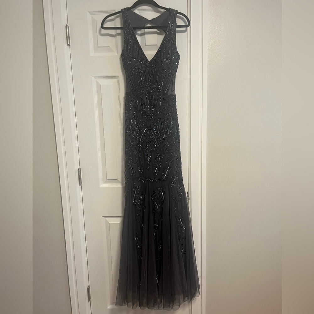 Adrianna Papell Gunmetal Sleeveless V-Neck Gown